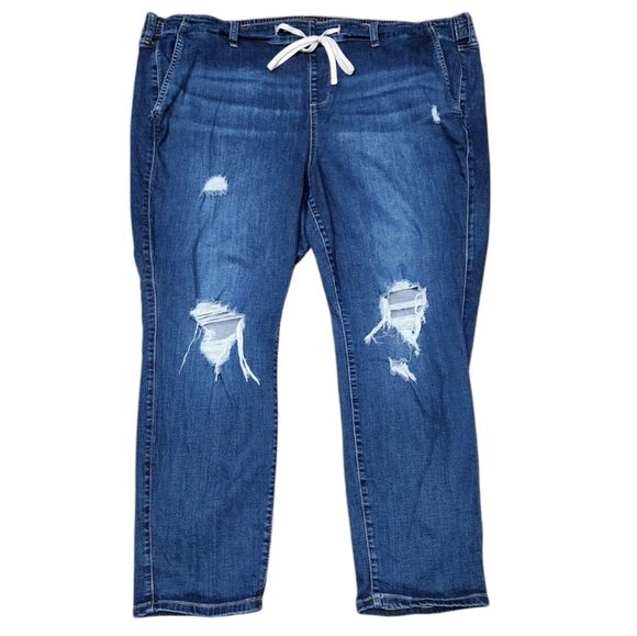 Torrid Distressed Jeans Elastic Waist Ripped Knees Pull-On Plus Size 4R - Picture 1 of 9